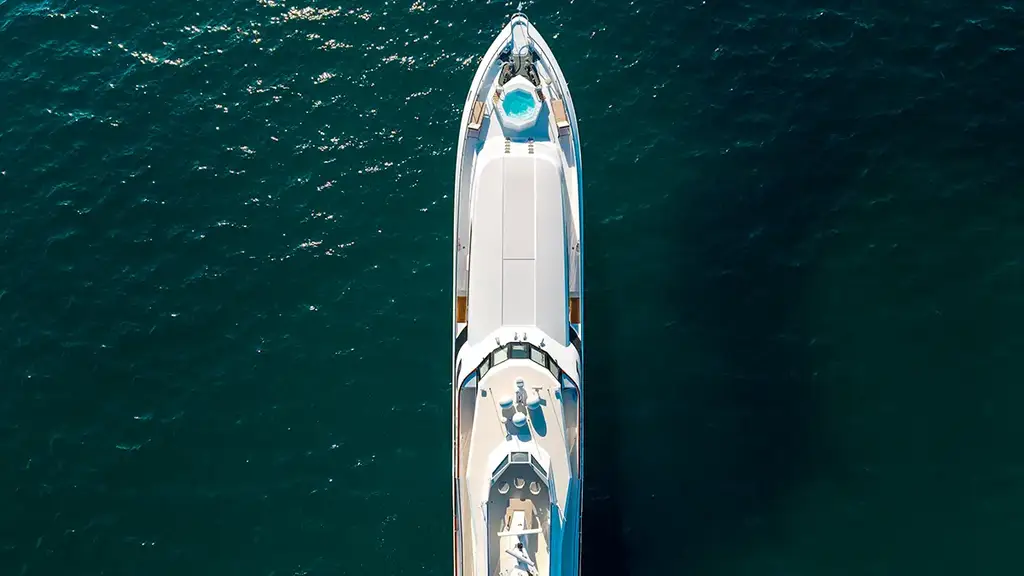 Jacuzzi on the yacht foredeck